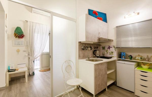 Iris Apartment, Comfort E Stile Nel Cuore Di Bisceglie Kültér fotó